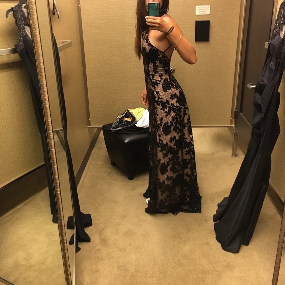Dress the Population Black Lace Over Nude Illusion Prom Gown